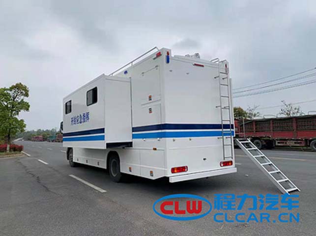 重汽20人應(yīng)急指揮車(chē)圖片5